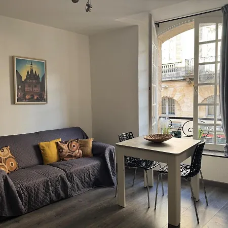 Apartment Superbe Cosy Centre *