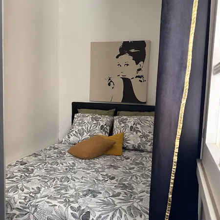Superbe Cosy Centre Apartment *